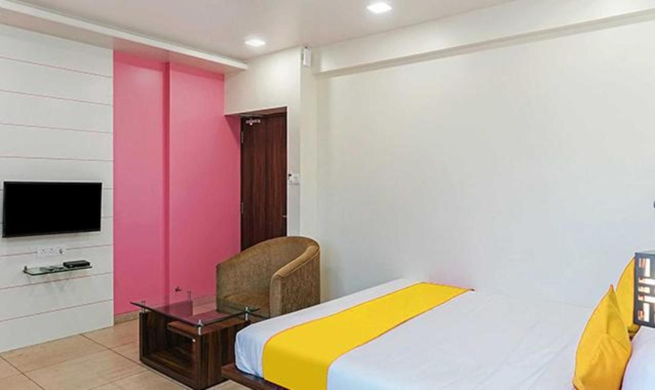 Fabhotel Karishma Palace Supe Экстерьер фото